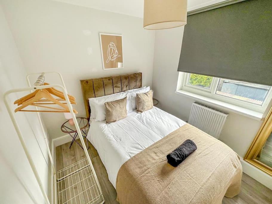 New Cosy Luxury 3 Bedroom House In Battersea ロンドン エクステリア 写真